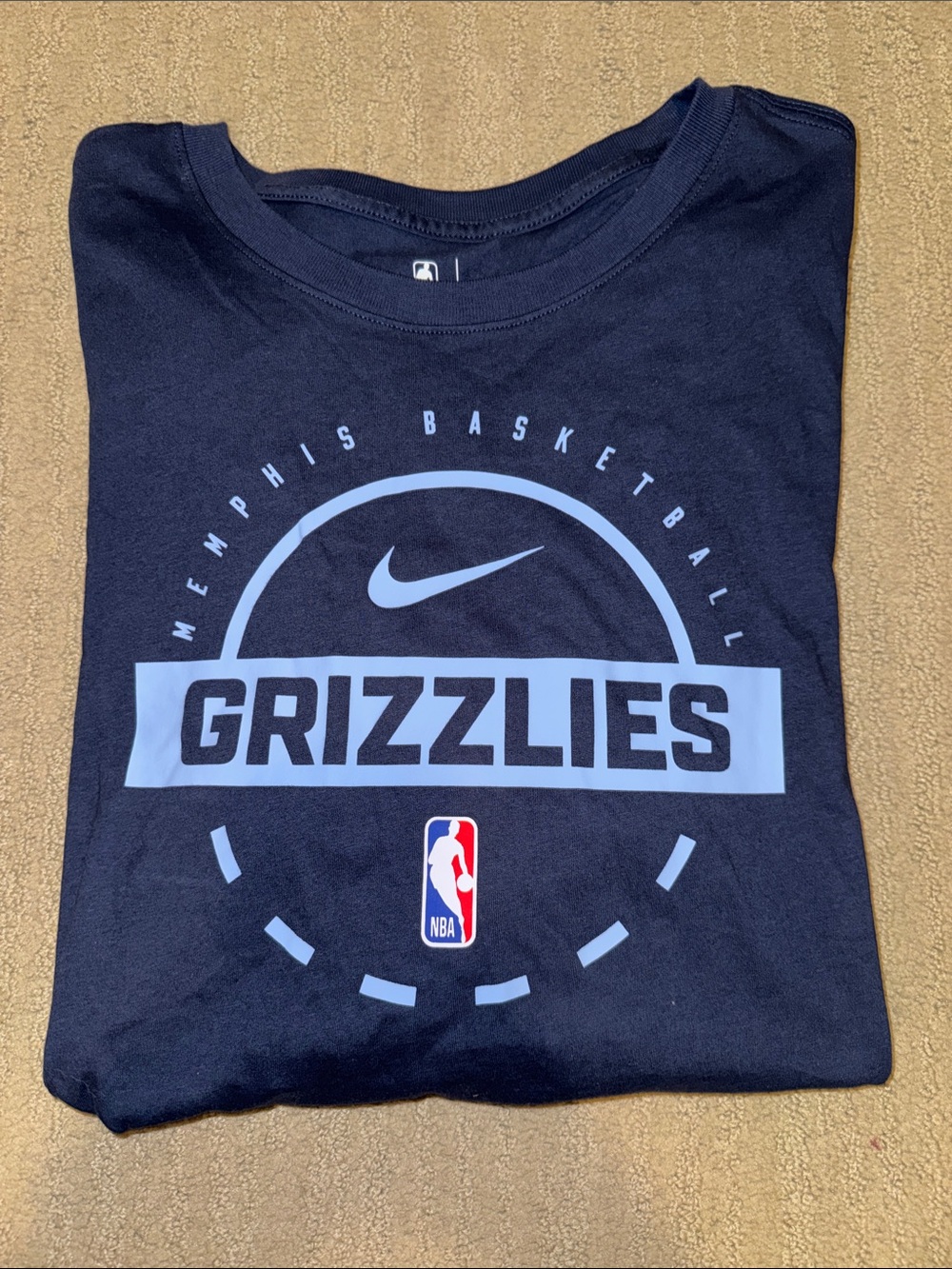 🆕 Nike NBA Memphis Grizzlies Long Sleeve Navy Tshirt. L. NWT!🐻🔥🐻